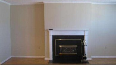 207 Chapman Place, Leominster, MA 01453 - photo 3