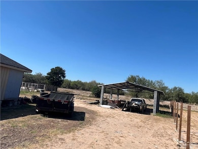 7619 Media Luna Dr, Mission, TX 78574 - photo 2