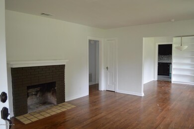 4603 Sunderland Rd, Jacksonville, FL 32210 - photo 3