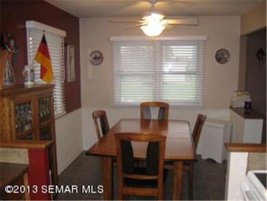 815 S 3rd Ave, Albert Lea, MN 56007 - photo 5