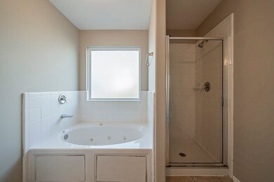 7262 Caracara Dr, Houston, TX 77040 - photo 7