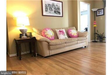 121 Timberbrook Ln unit 201, Gaithersburg, MD 20878 - photo 7