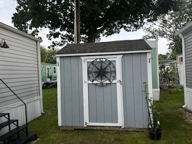 715 Forest Park, Middletown, RI 02842 - photo 7