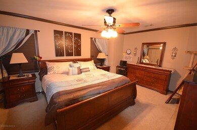 146 Redwood Loop, Staten Island, NY 10309 - photo 5