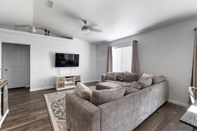 3-web-or-mls-1610-george-tweed-blvd