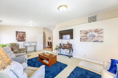 04-2050 w canyon view dr 203-4