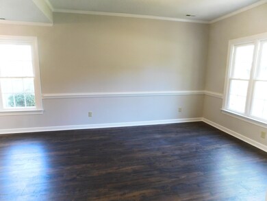 114 Peachtree Dr, Jacksonville, NC 28546 - photo 4