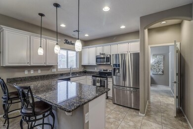 Open Kitchen w/Breakfast Bar!