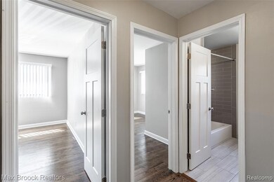 1909 Gardenia Ave unit 3, Royal Oak, MI 48067 - photo 7