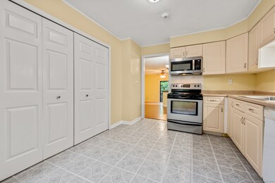 250 Conestoga Way unit 250, Glastonbury, CT 06033 - photo 4