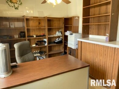 3849 N Sturdevant St, Davenport, IA 52806 - photo 4