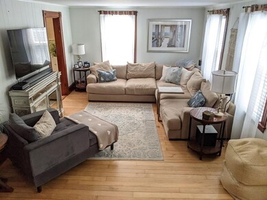 84 Oak St, Walpole, MA 02081 - photo 5