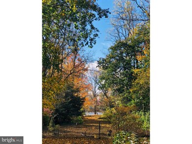 134 Clinton St unit 2ND FLOOR APARTMENT, Hightstown, NJ 08520 - photo 3