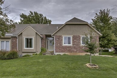 8587 Caenen Lake Ct, Lenexa, KS 66215 - photo 2