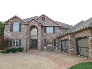 1689 N Julian (3)