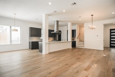 1748 Ojeman Spring Ln, Houston, TX 77055 - photo 2