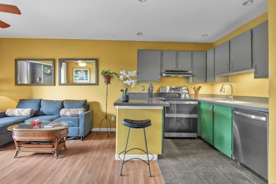 3740 Lower Honoapiilani Rd unit C205, Lahaina, HI 96761 - photo 6