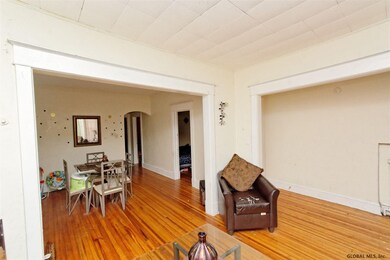 832 Jay St, Albany, NY 12203 - photo 5