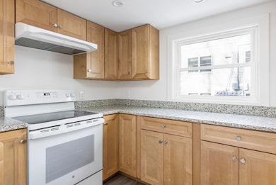 14 Bradley St, Saco, ME 04072 - photo 4