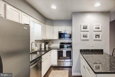 423 Eagle Rd unit 12, Wayne, PA 19087 - photo 6