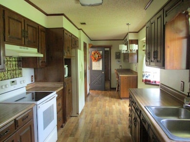 3308 Highway 37, Adel, GA 31620 - photo 5