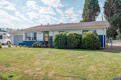 1102 NE 16th Ave, Albany, OR 97321 - photo 3