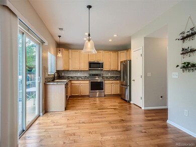 10574 Tracewood Cir, Highlands Ranch, CO 80130 - photo 7