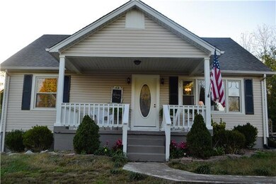 233 Brooklyn Ave, Linden, TN 37096 - photo 2