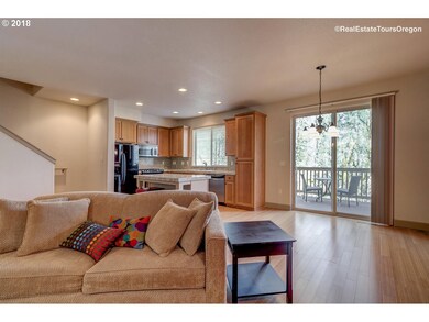 2079 NE 49th Way unit 5B, Hillsboro, OR 97124 - photo 5