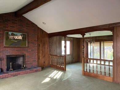 557 Lyon St, Ludlow, MA 01056 - photo 5