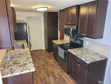 24530 15th Ave S, Des Moines, WA 98198 - photo 4