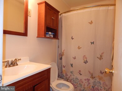 323-325 Delsea Dr, Sewell, NJ 08080 - photo 3