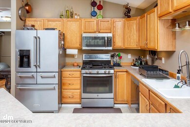 04-Kitchen_DMD_1916-Edit