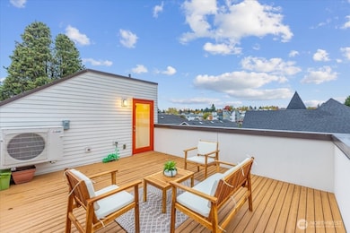 1722 NW 60th St, Seattle, WA 98107 - photo 2