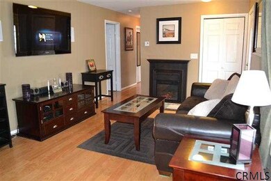 38 Pheasant Ct, Saratoga Springs, NY 12866 - photo 4