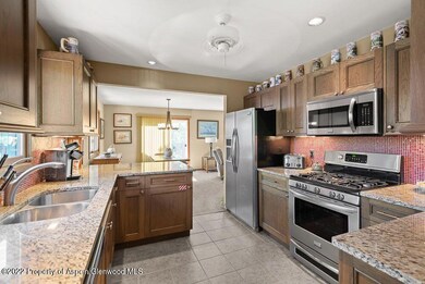 902 kitchen