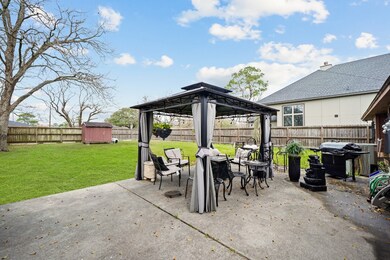 6933 Shotwell St, Houston, TX 77028 - photo 3