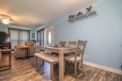 605 Royal Dr, Jacksonville, NC 28546 - photo 6