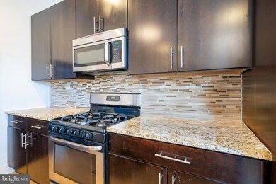 914 S 5th St unit A, Philadelphia, PA 19147 - photo 4