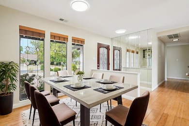 8770 Superb Cir, Elk Grove, CA 95624 - photo 5