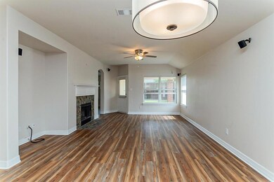 2008 Belmont Park Dr, Denton, TX 76210 - photo 5