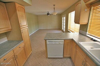 Eat-In Kitchen
