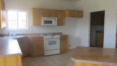 706 Sunrise Ct, Farmington, NM 87401 - photo 5