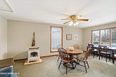 242 E Yates Ave, Findlay, OH 45840 - photo 6