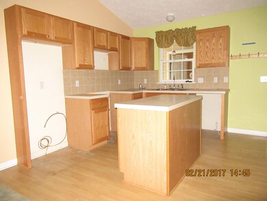 730 Godfrey St, Lowell, MI 49331 - photo 5