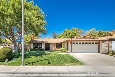 Corner Cul-de-Sac location