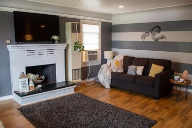 624 Alder St, Central Point, OR 97502 - photo 6