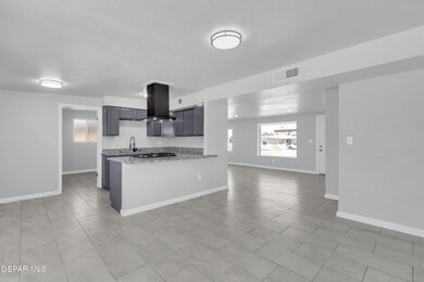 2301 Villa Plata Dr, El Paso, TX 79935 - photo 6