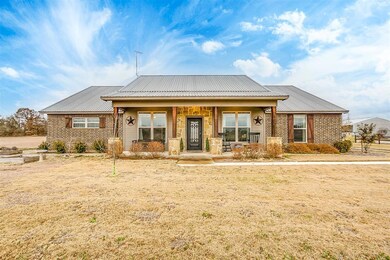 1401 Finney Dr, Weatherford, TX 76085 - photo 2