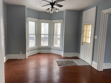 830 W Marion St, Elkhart, IN 46516 - photo 4